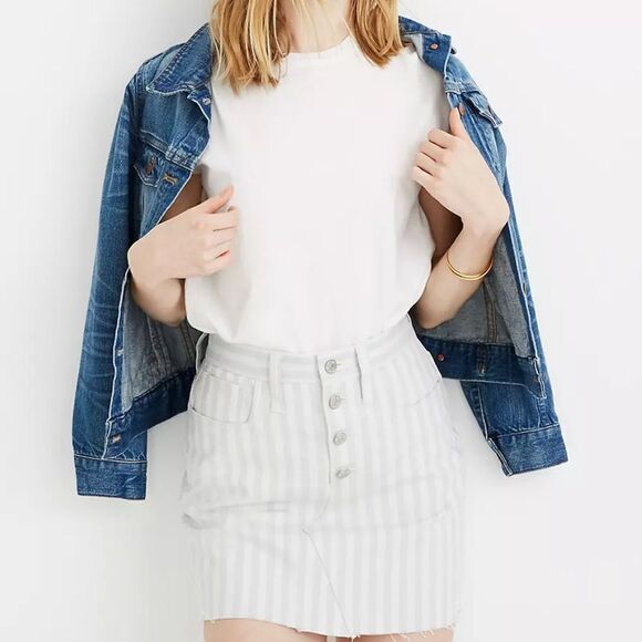 Madewell Dresses & Skirts - MADEWELL A- line mini skirt in Pompano stripes. Size 27